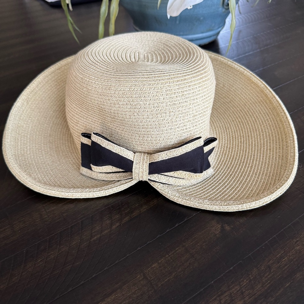 Rivera Ladies Straw Sun Hat with Black and Straw Bow